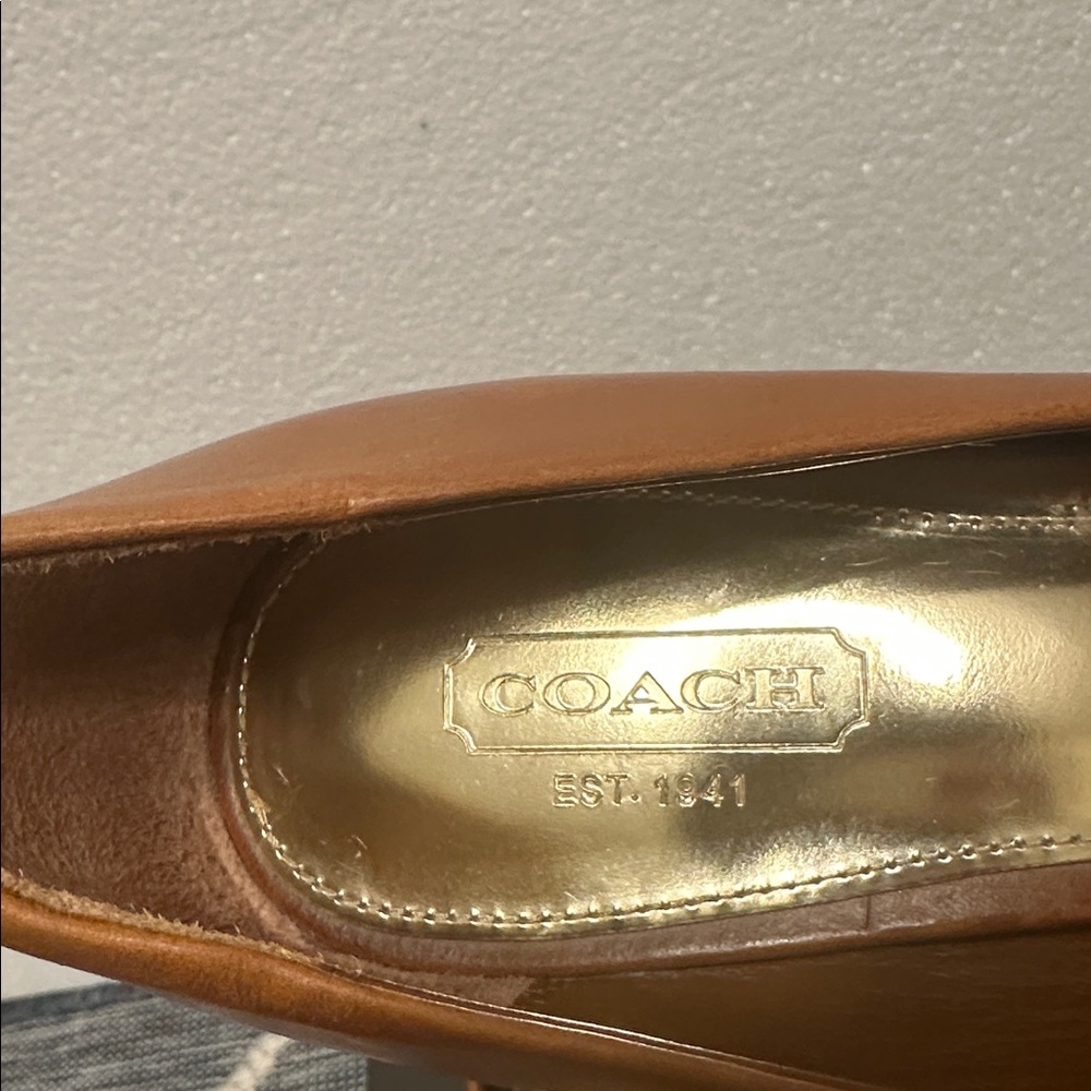 Coach Women's Brown Leather Heels - Picture 2 of 6